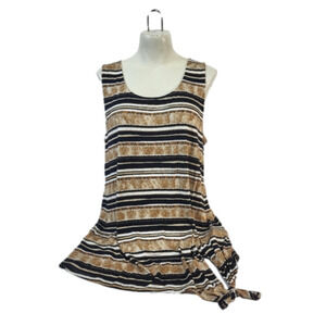 NWT Love & Legend Patterned Blouse